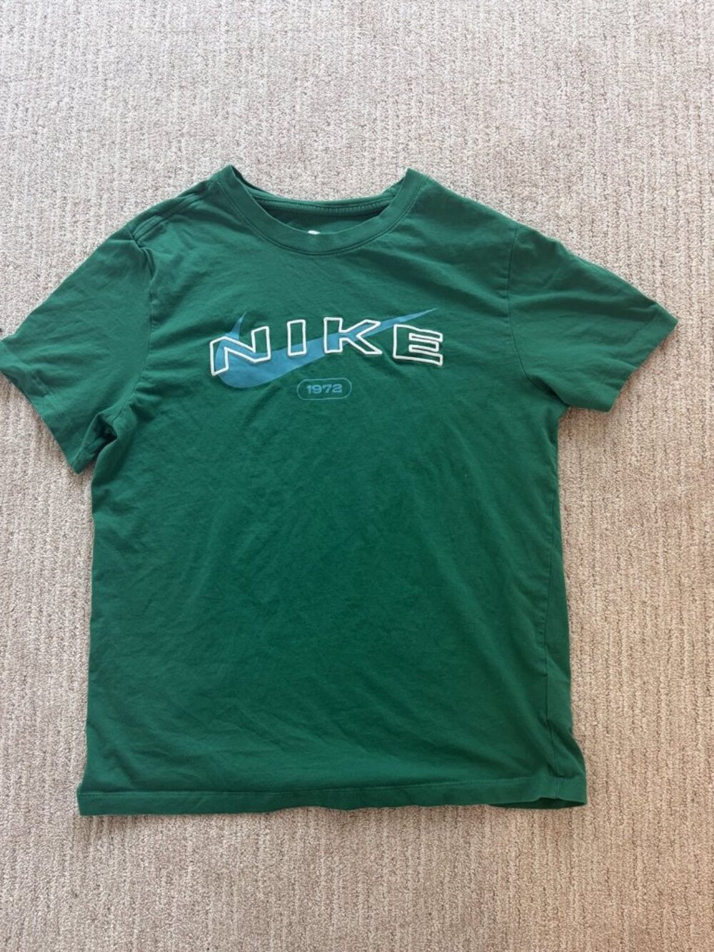 Nike Men's Green Graphic Logo Tee XL